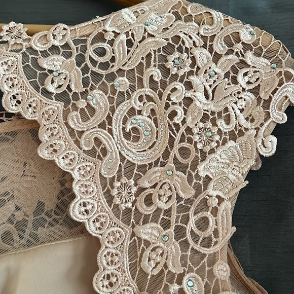 Formal Dress Perfect for Wedding, Shower or NYE!!! - Picture 5 of 11